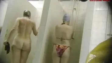 Spicy brunette ماڈل بذریعہ Kris ، دفتر خارجہ دفتر خارجہ