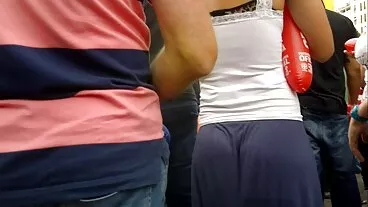 شاندار ماڈل کیٹی کش اور Aubre سیاہ