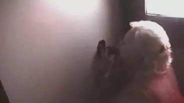 قد سیاہ جڑنا کے ساتھ طویل ڈک fucks busty سفید ماں اولیویا آسٹن