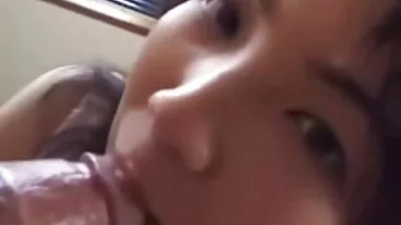 خوبصورت سنہرے بالوں والی انجیلا W