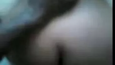 مسالیدار سنہرے بالوں والی ، للی پارکر میں گڑبڑ ہو جاتا ہے کی طرف سے لاحق coirl