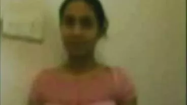 لچکدار سنہرے الائن ریکو impaled ہو جاتا ہے کے پیچھے سے