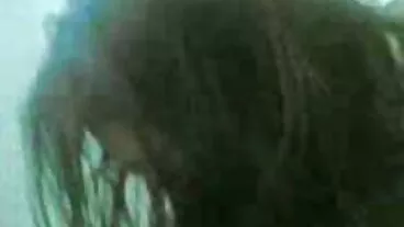 خوبصورت سنہرے بالوں والی Evel پا