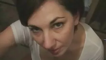 Brunette کے Angelica لی لونا