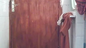 تصوراتی ، بہترین بالوں والی گڑیا ایوا Nott ہو جاتا ہے آخر میں باورچی خانے