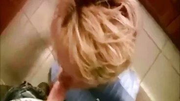 دلکش brunette بی بی لارا Laraones